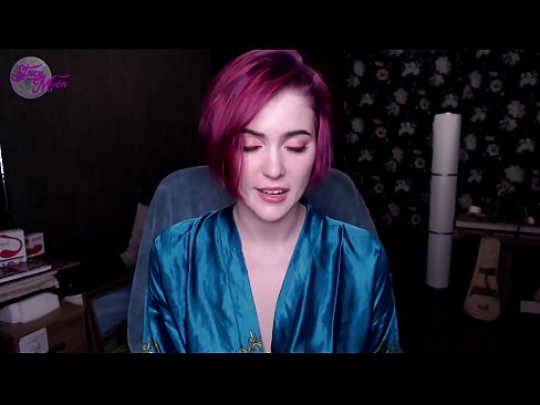 ❤️ Uweisunge iwwer d'Réck vun engem russesche Meedchen op Englesch Hausgemachte Porno op lb.eggporncomics.ru ️❤