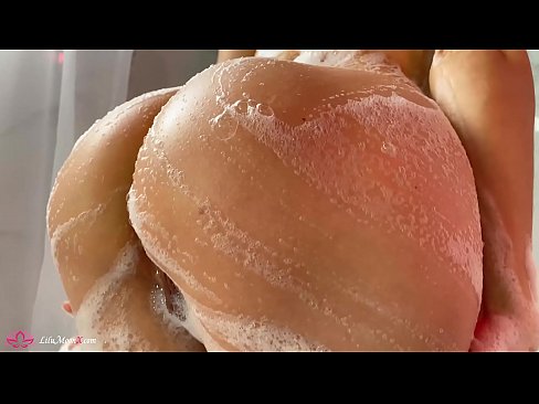 ❤️ Brunette masturbéiert Pussy mat Vibrator fir en intensiven Orgasmus an der Dusch Hausgemachte Porno op lb.eggporncomics.ru ️❤